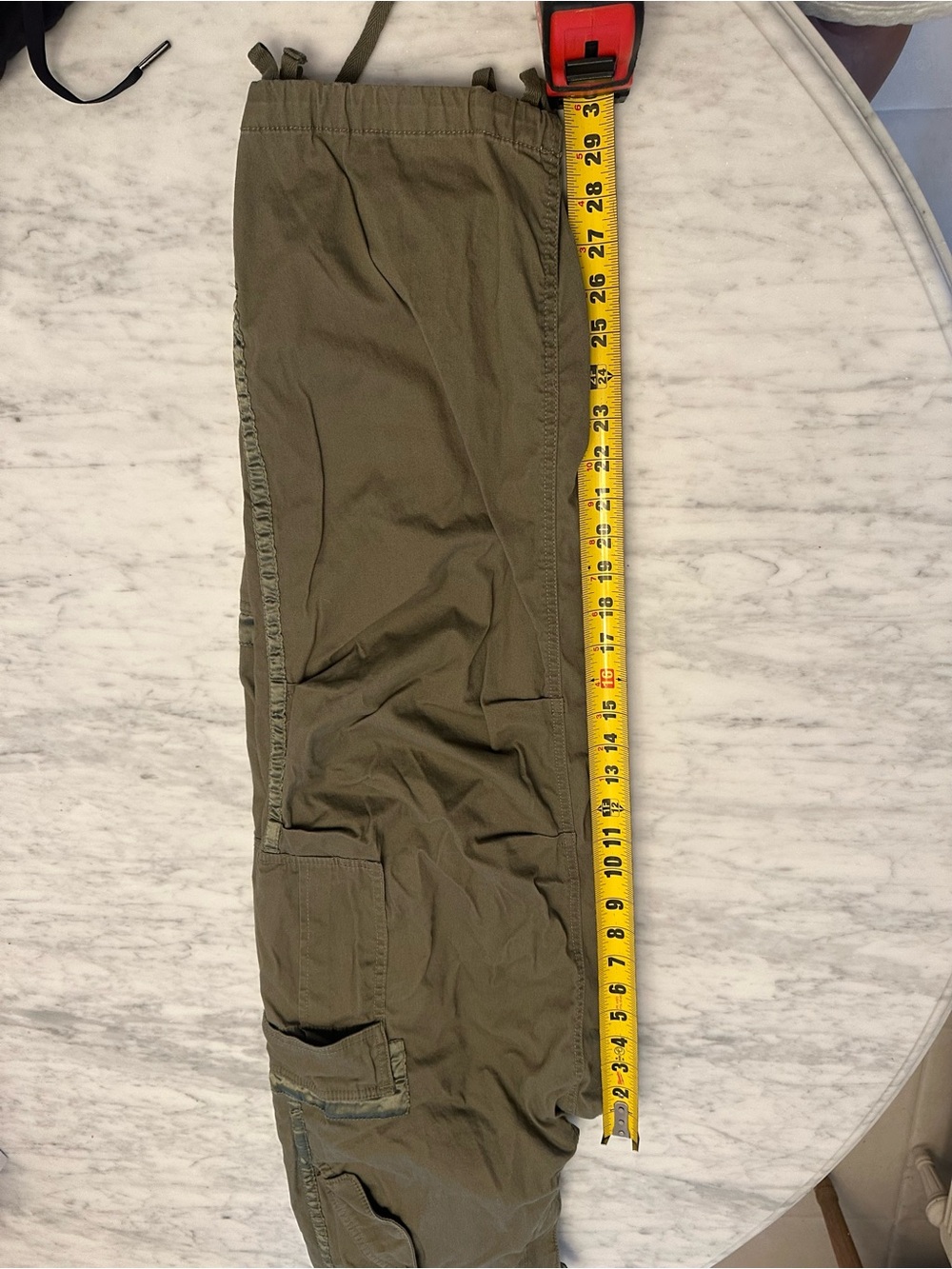 Abercrombie & Fitch Olive Cargo Satin Trim Pants Size 30/10 - Picture 5 of 11